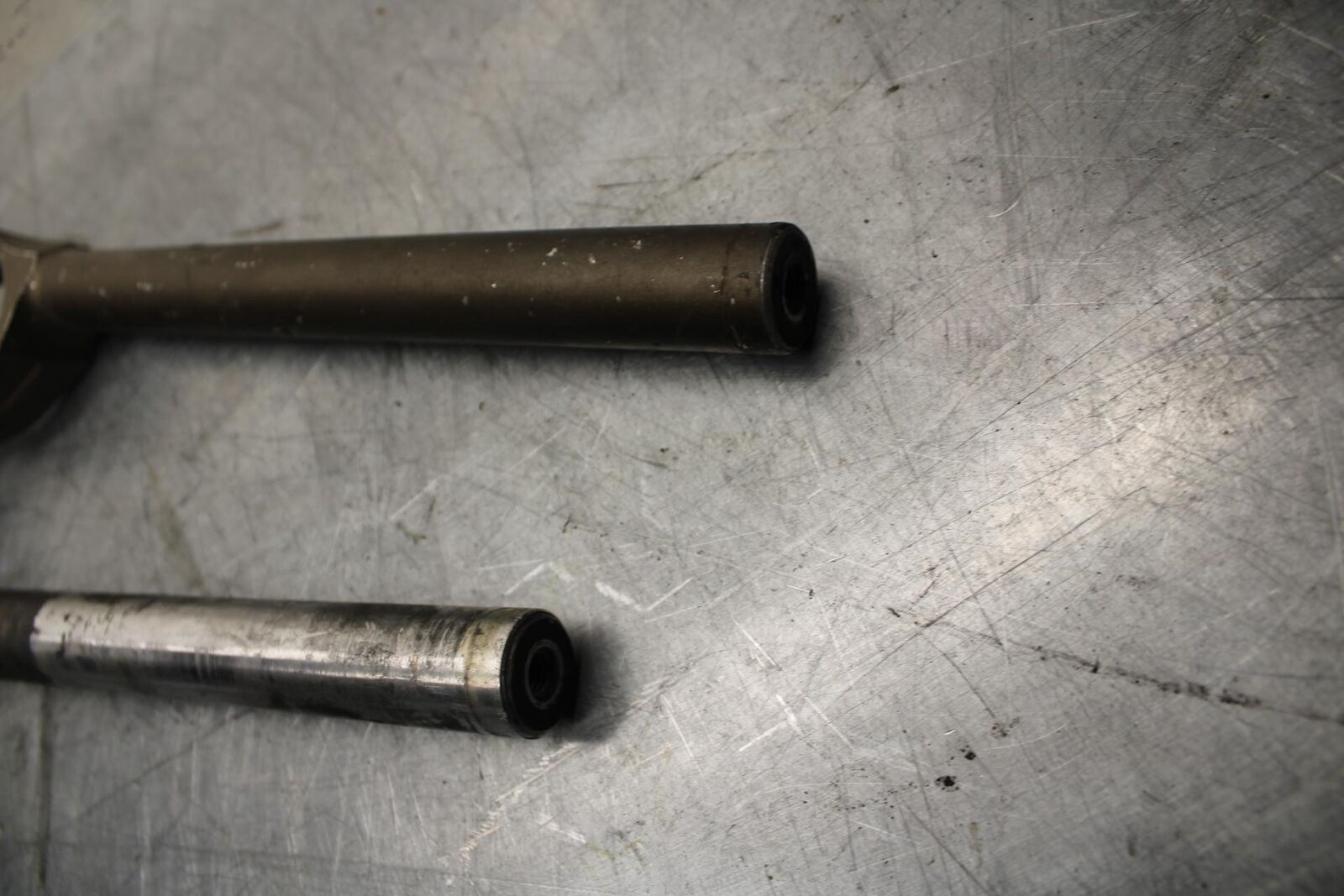 05-06 KAWASAKI NINJA ZX6R 636 LEFT RIGHT CLIP ON ONS HANDLEBARS PAIR SET BB505