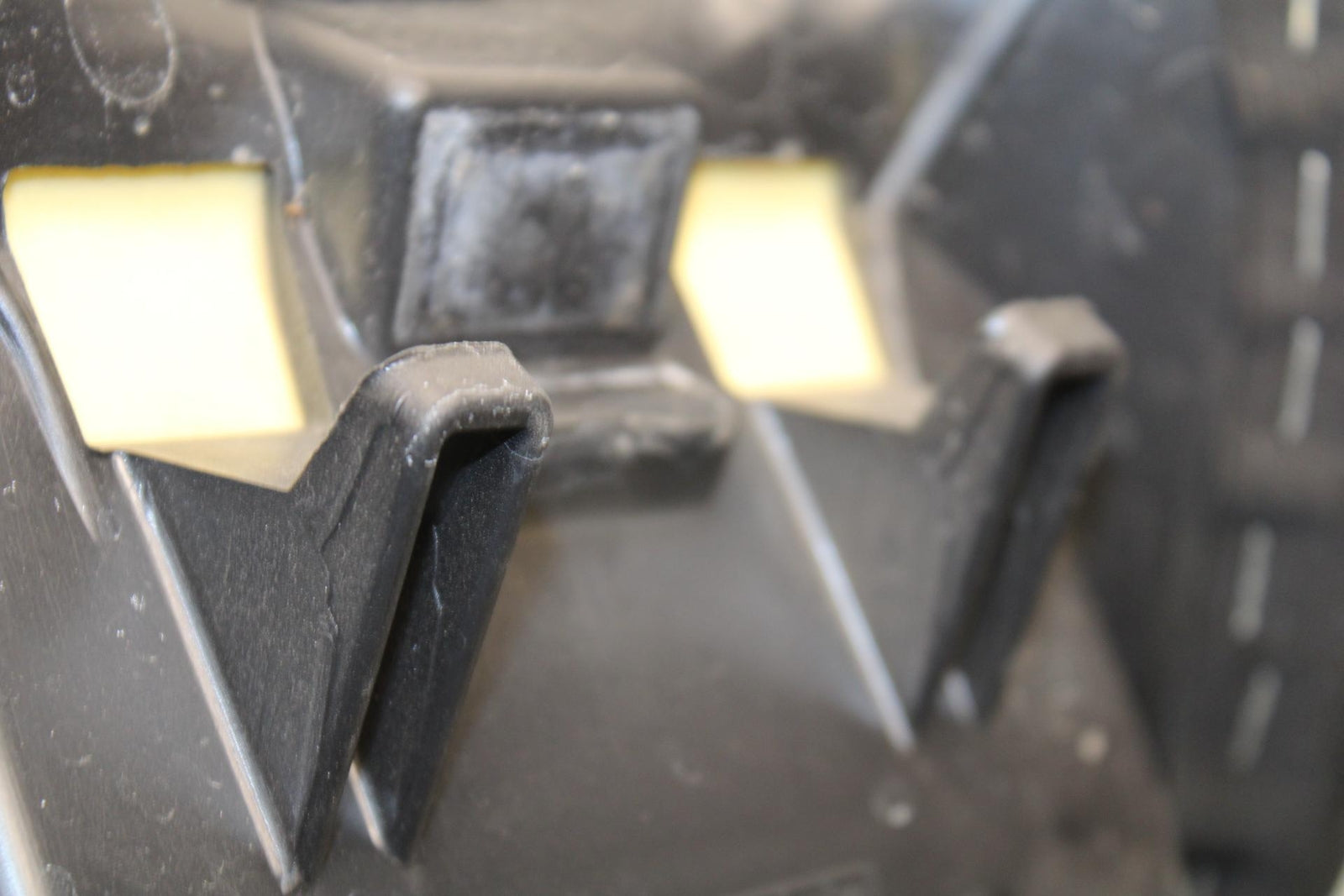 20 KAWASAKI Z400 ER400 ABS FRONT DRIVERS SEAT PAD SADDLE PILLION BB586