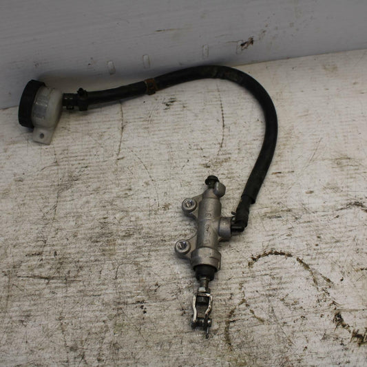 07-09 KAWASAKI VERSYS 650 REAR BACK BRAKE MASTER CYLINDER W RESERVOIR BB302