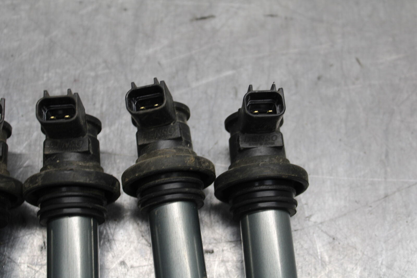 11-24 SUZUKI GSXR750 IGNITION COILS COIL SPARK PLUG CAPS 33410-38H00 BB714