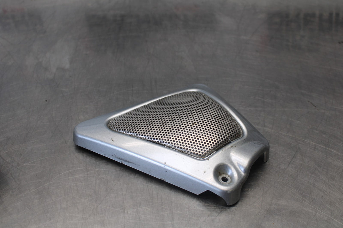09-17 HARLEY-DAVIDSON V-ROD FRAME COVER COWL SET PAIR BB886
