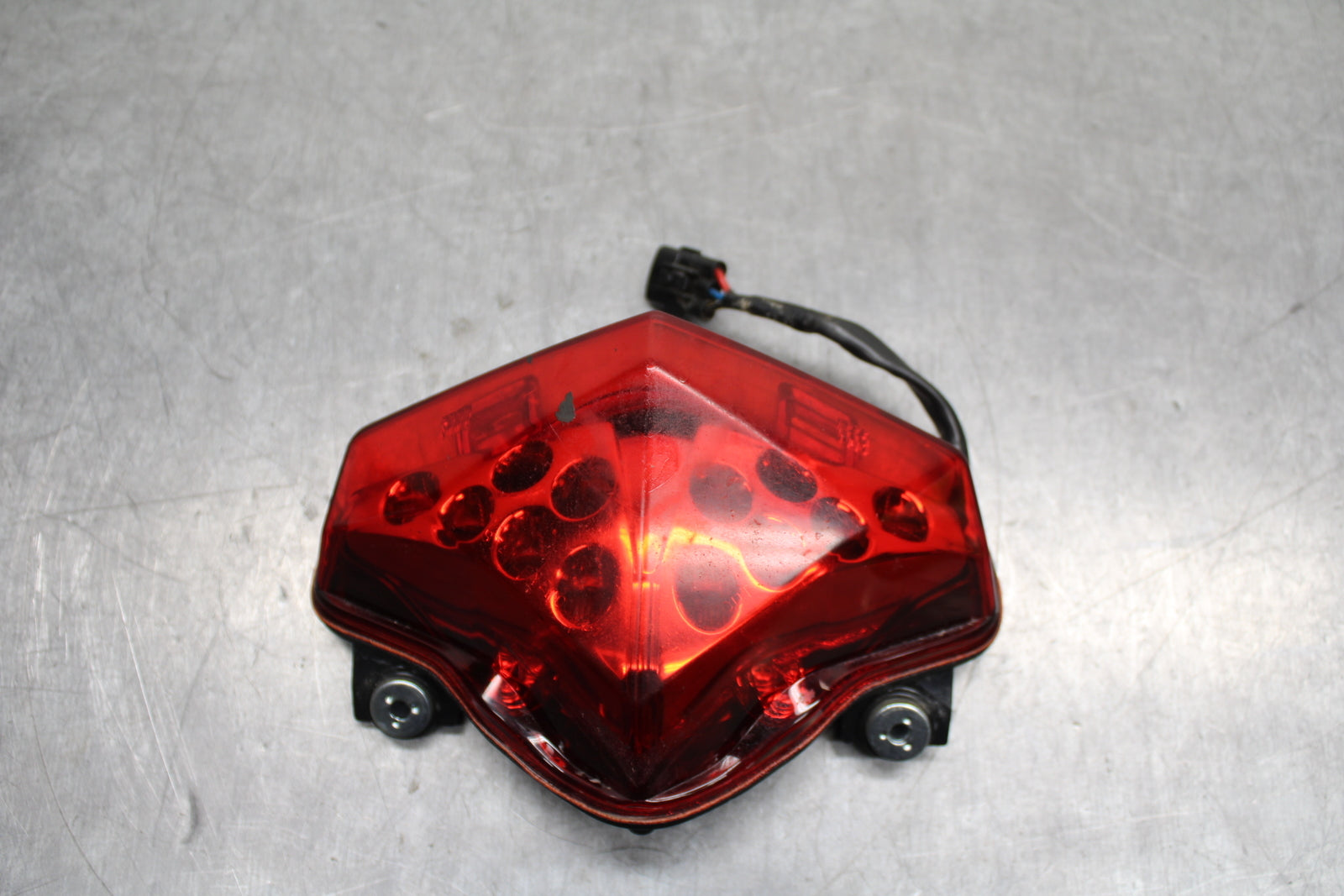 12-17 KAWASAKI NINJA 650 REAR TAIL TAILLIGHT BACK BRAKE LIGHT BB129