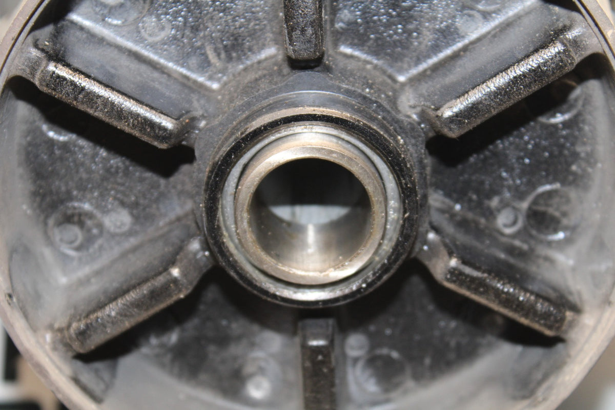 05 YAMAHA YZF R6 REAR WHEEL BB858