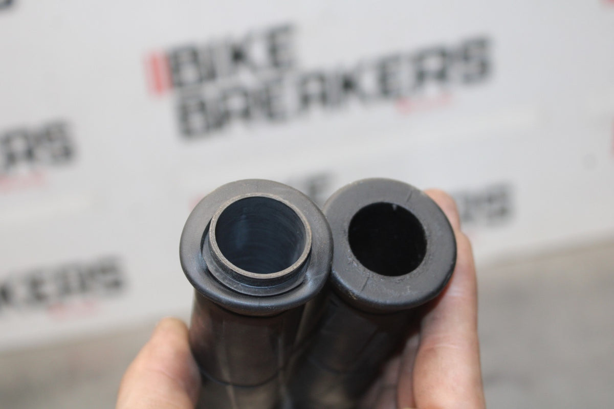 08 KAWASAKI NINJA ZX10R RIGHT THROTTLE GRIP BB902