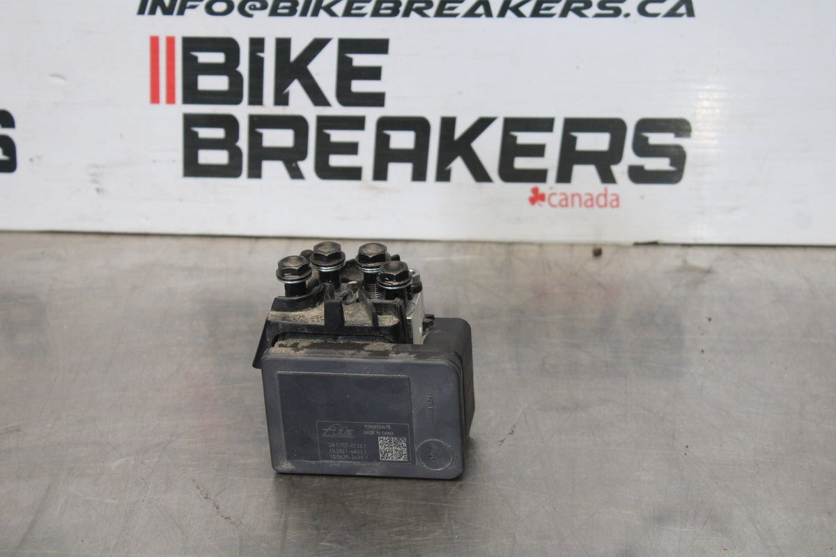 20 TRIUMPH STREET TRIPLE 765 ABS PUMP UNIT MODULE BB864