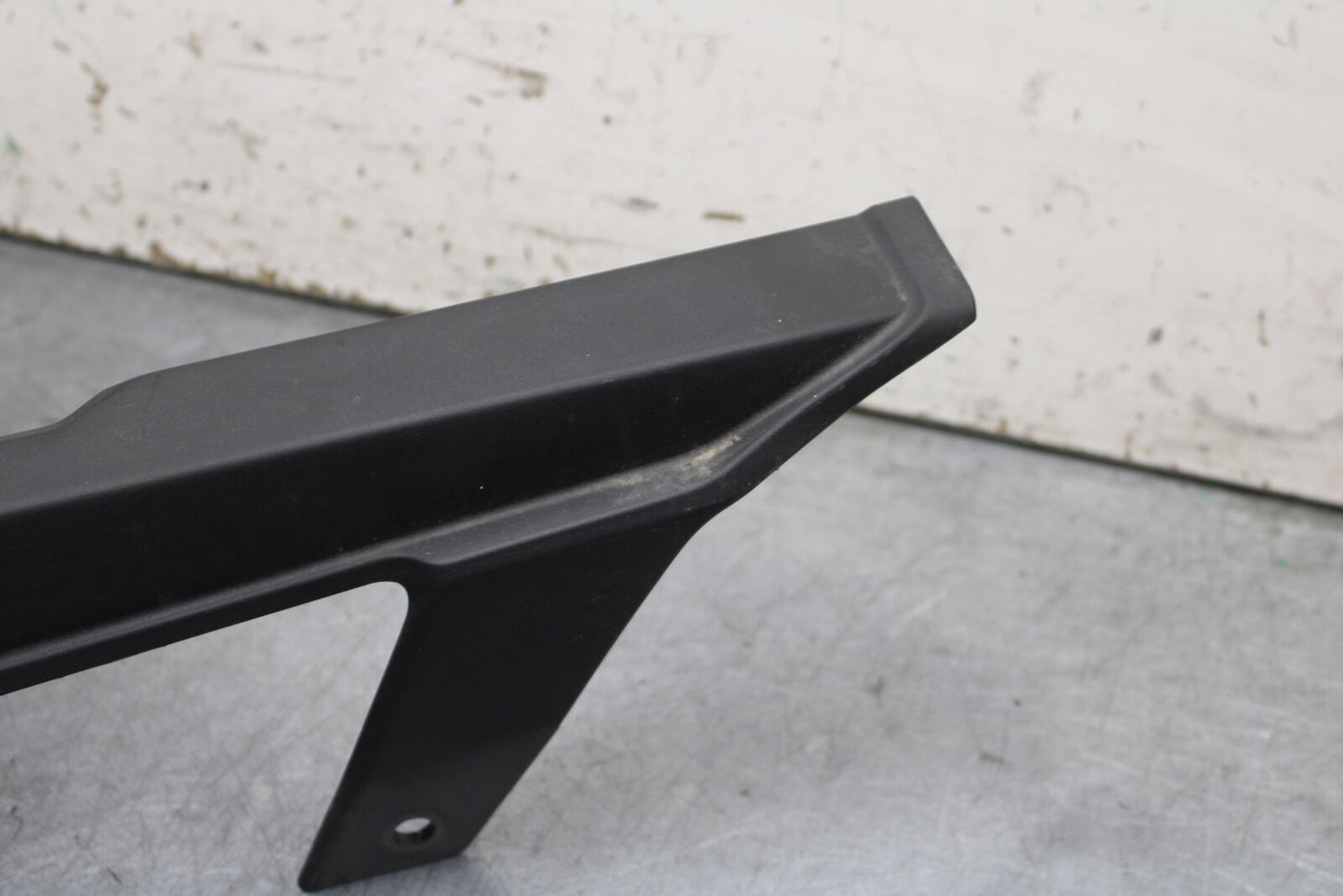 18-23 KAWASAKI NINJA 400 EX400 ABS REAR BACK CHAIN GUARD COVER SHIELD BB747 