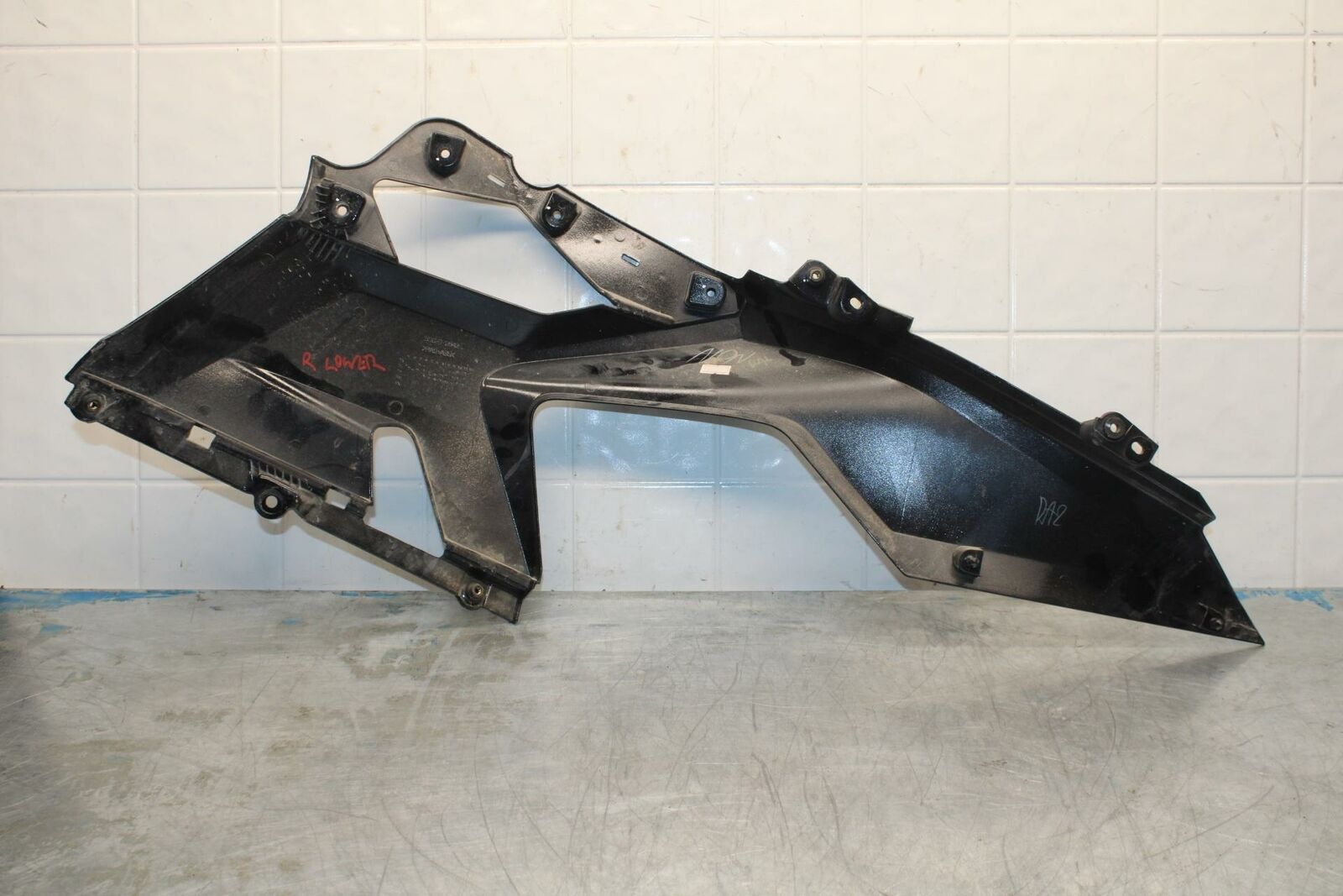 18-22 KAWASAKI NINJA 400 EX400 ABS RIGHT LOWER BOTTOM BELLY SIDE FAIRING BB416