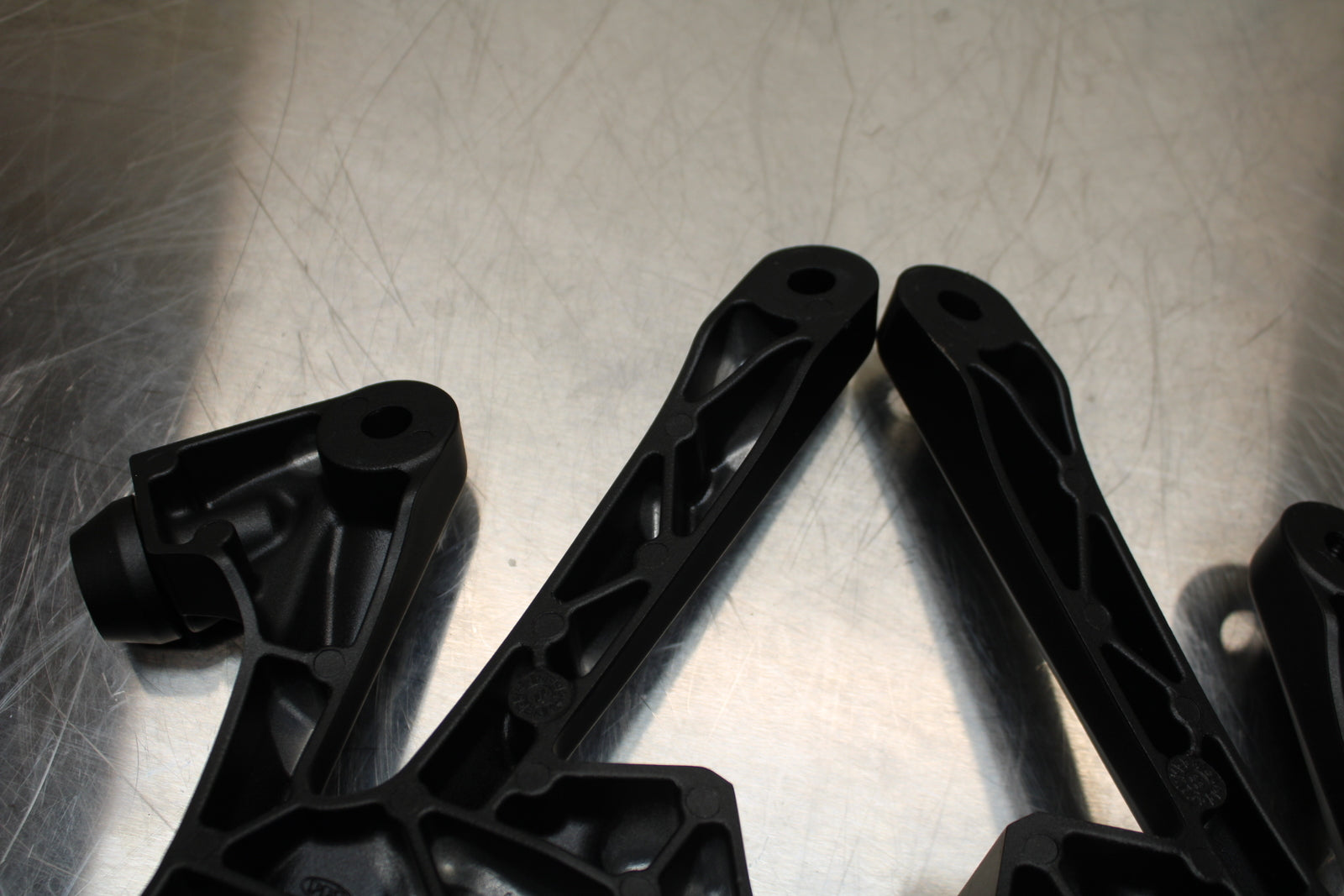 23-24 KAWASAKI NINJA ZX14R NEW!! REAR BACK PASSENGER PEG SET PAIR BB141