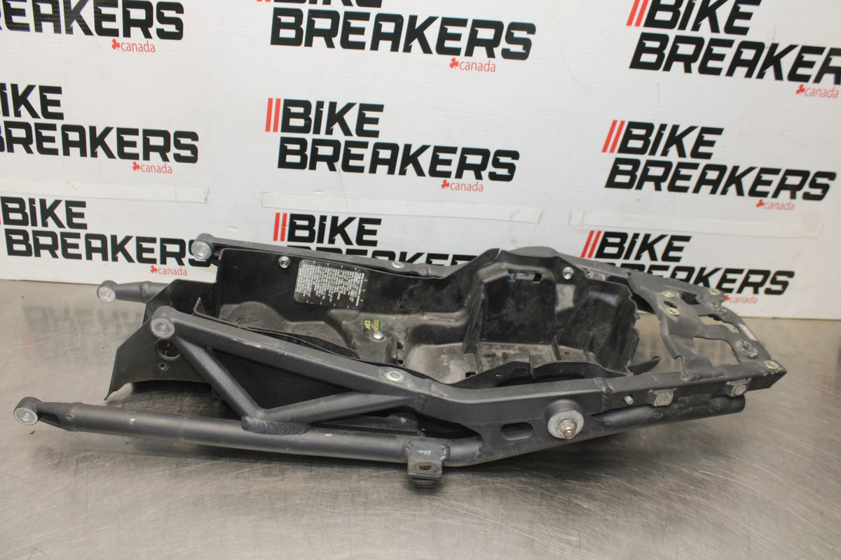 12 TRIUMPH STREET TRIPLE R REAR SUBFRAME BACK SUB FRAME BB914