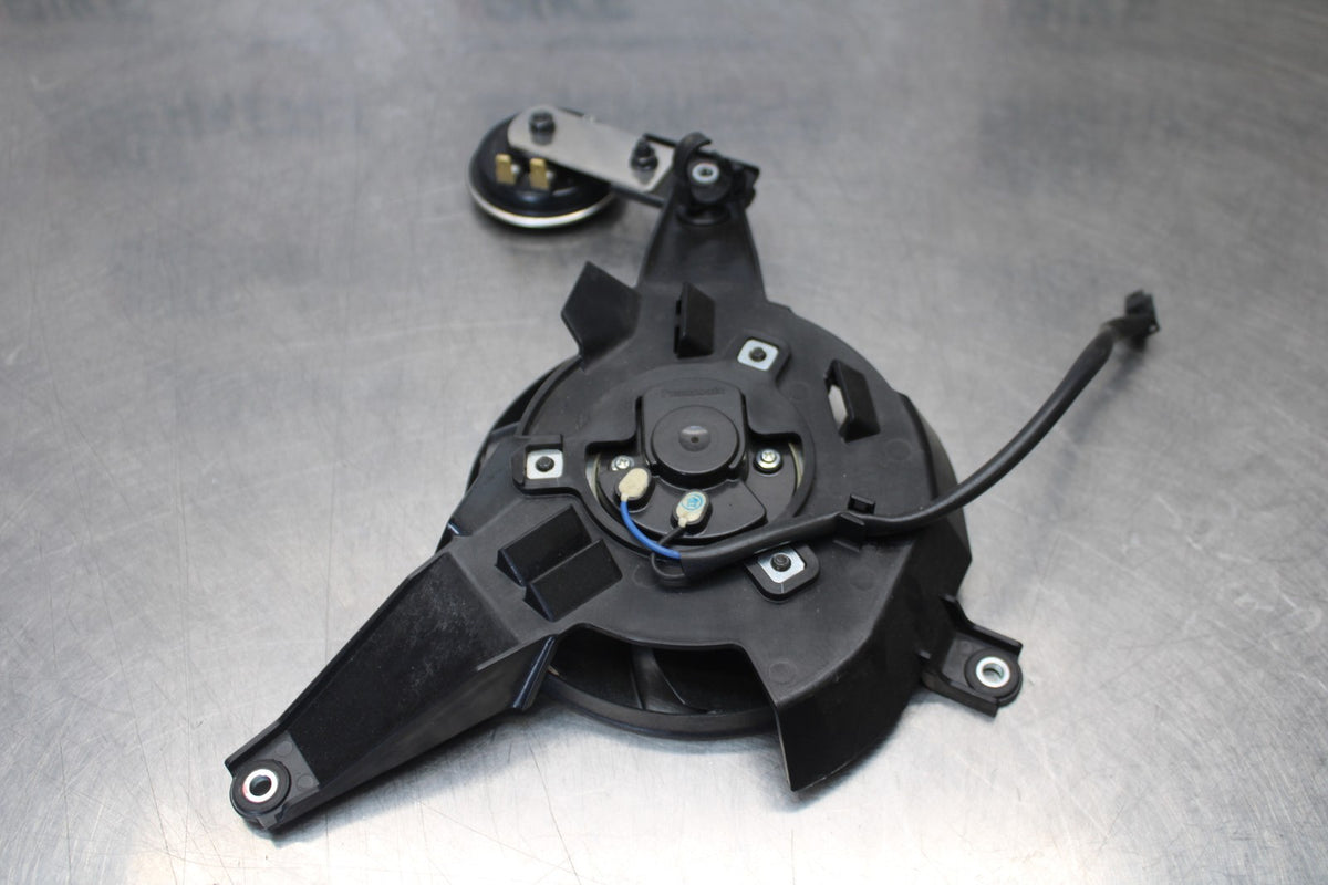 23-24 YAMAHA MT-07 ENGINE RADIATOR COOLING FAN BB194