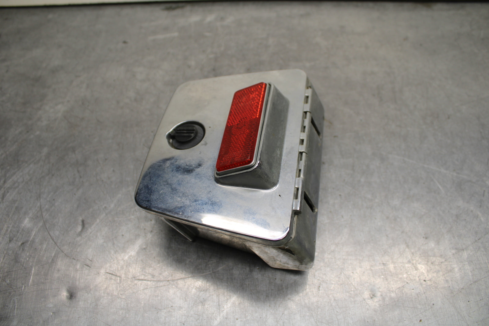 1984 Yamaha Virago 1000 STOCK TOOLS OEM TOOL BAG KIT HOLDER BB117