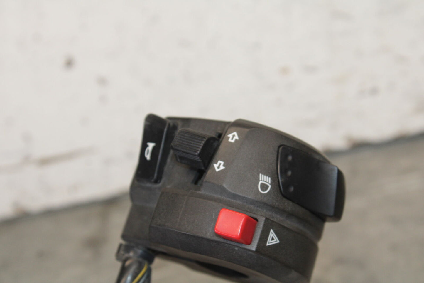 06-07 SUZUKI GSXR 600 RIGHT CLIP ON HANDLE KILL OFF START SWITCH SWITCHES BB694
