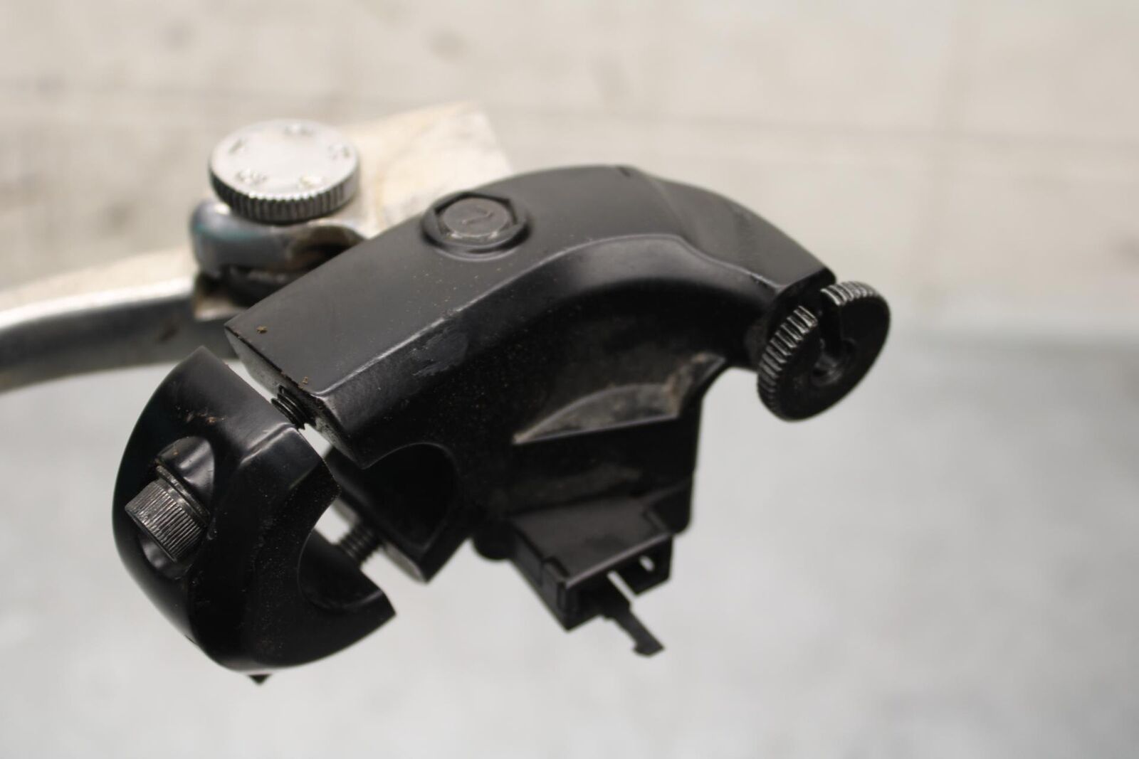 2014 Kawasaki Ninja 650 EX650E CLUTCH PERCH MOUNT WITH LEVER  BB569