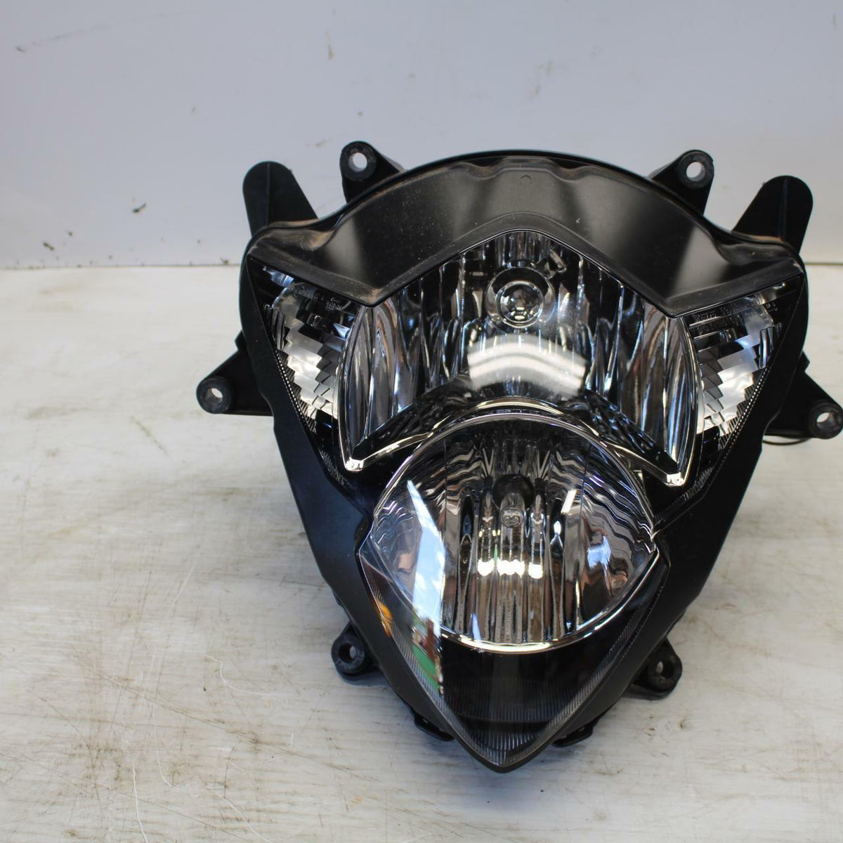 07-12 SUZUKI BANDIT 650F FRONT HEADLIGHT HEAD LIGHT LAMP  BB280