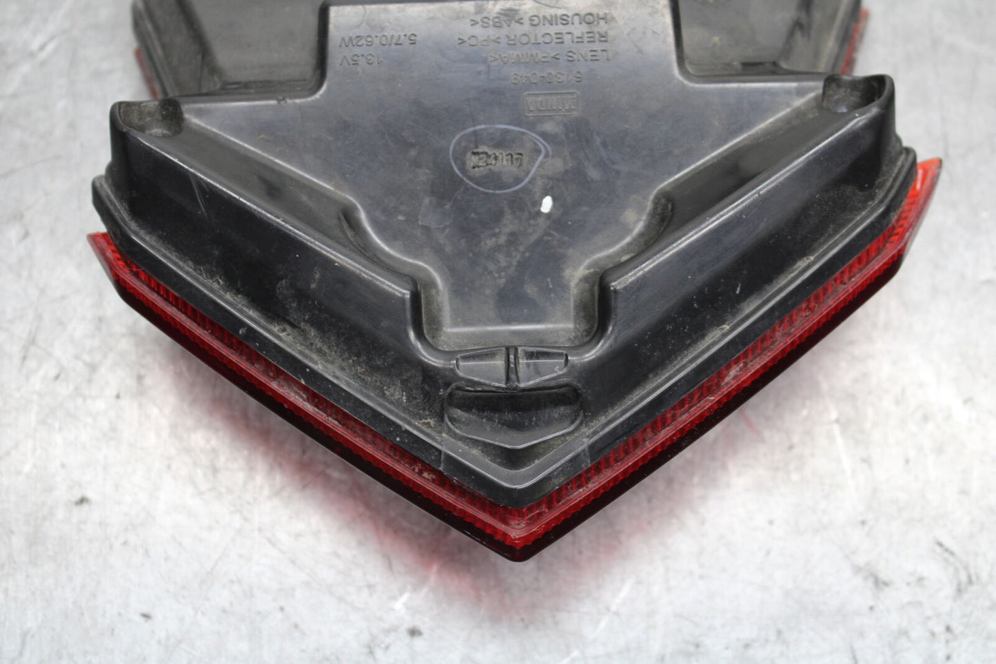 13-18 KAWASAKI NINJA ZX6R REAR TAIL TAILLIGHT BACK BRAKE LIGHT 23025-0345 BB666