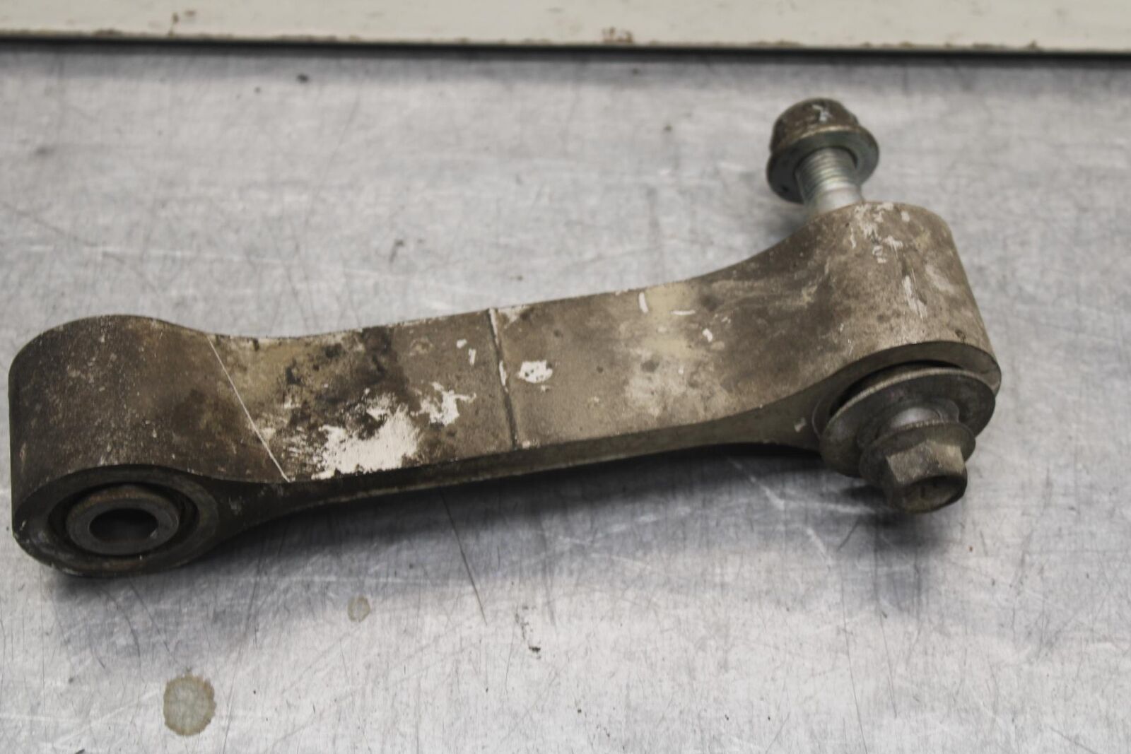2011 Suzuki GSXR600 REAR DOGBONE SHOCK LINKAGE LINK BB605
