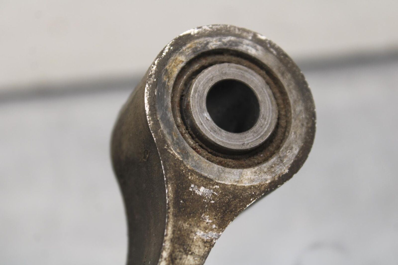 2011 Suzuki GSXR600 REAR DOGBONE SHOCK LINKAGE LINK BB605