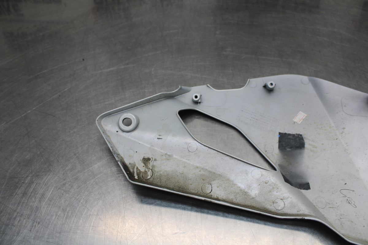 24-25 KAWASAKI NINJA ZX4R LEFT LOWER BOTTOM BELLY SIDE FAIRING COWL BB840