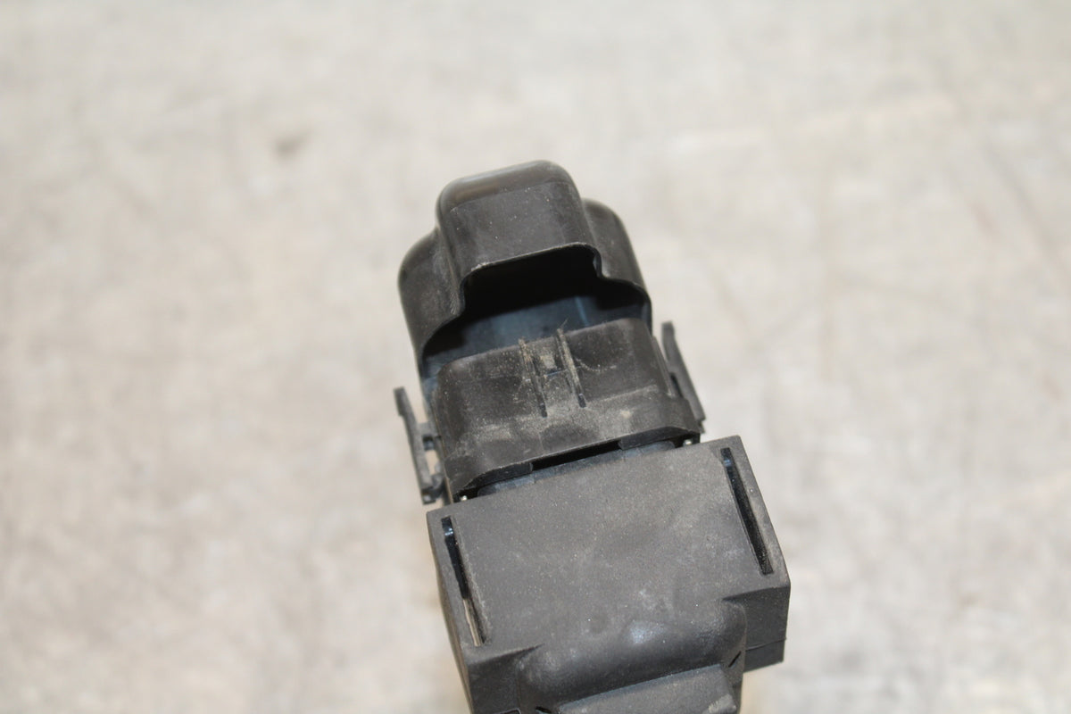 10-13 HONDA SHADOW RS 750 VT750RS ENGINE STARTER RELAY  BB718
