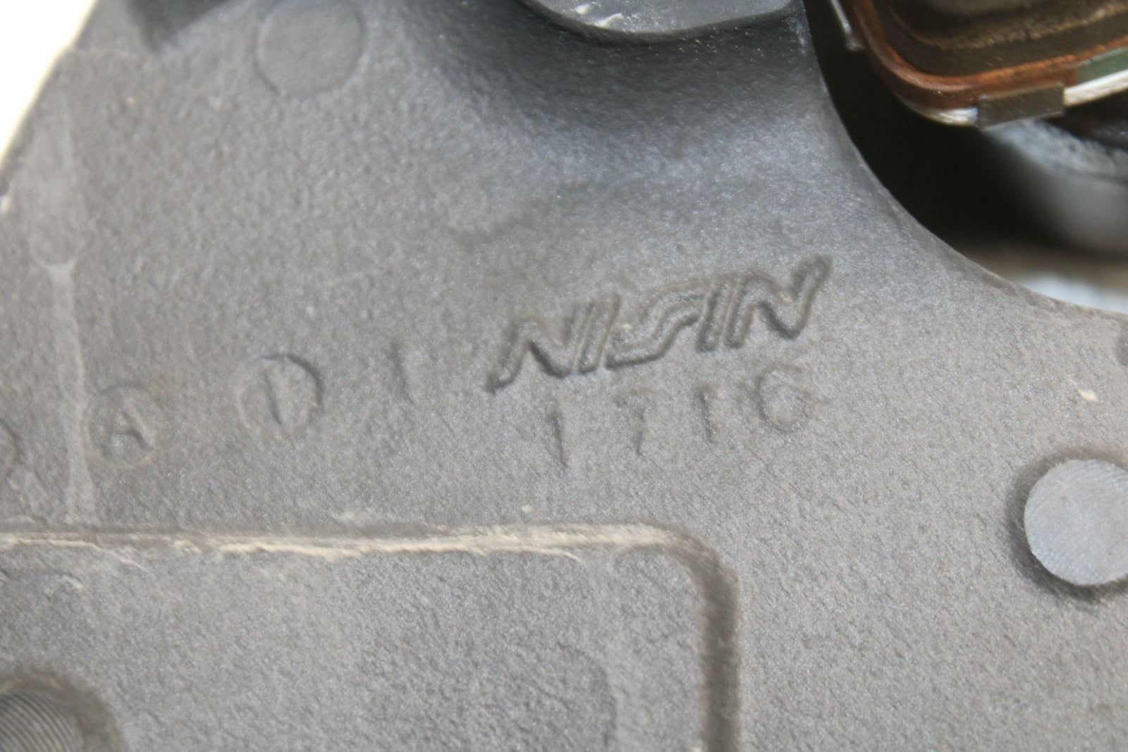 19-20 KAWASAKI NINJA ZX6R REAR BACK BRAKE CALIPER W MOUNT BRACKET BB419