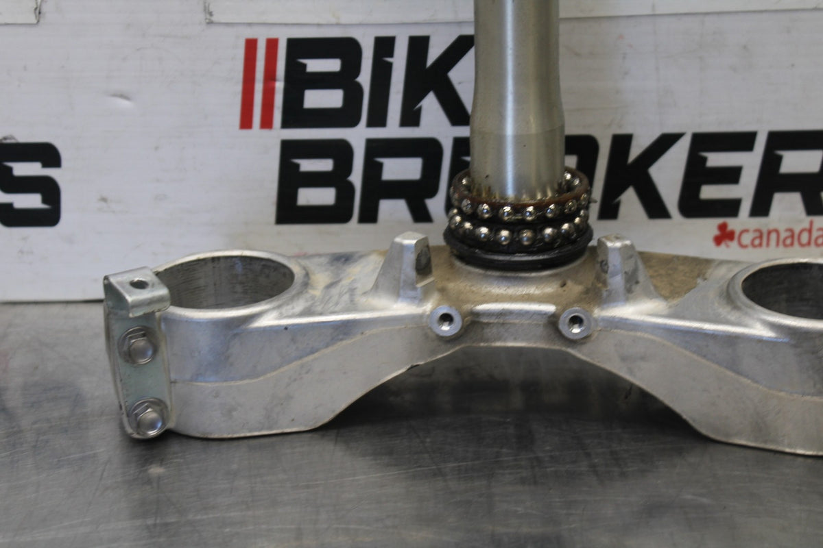 08-09 KAWASAKI NINJA ZX14R FRONT FORKS CLAMP LOWER TRIPLE TREE STEM BB932