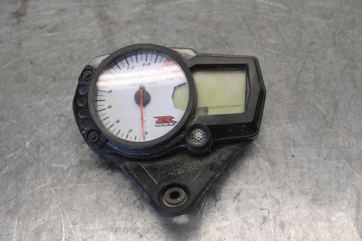 06-07 SUZUKI GSXR 600 SPEEDO TACH GAUGES CLUSTER SPEEDOMETER TACHOMETER BB694