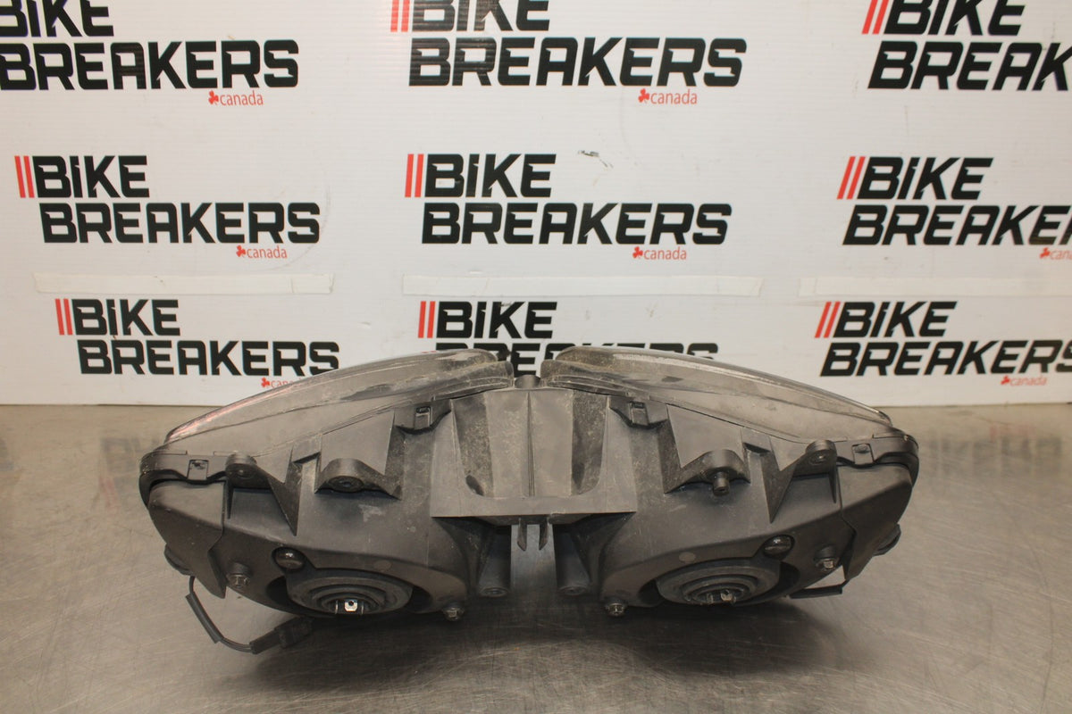 03 YAMAHA YZF R1 FRONT HEADLIGHT HEAD LIGHT LAMP BB895