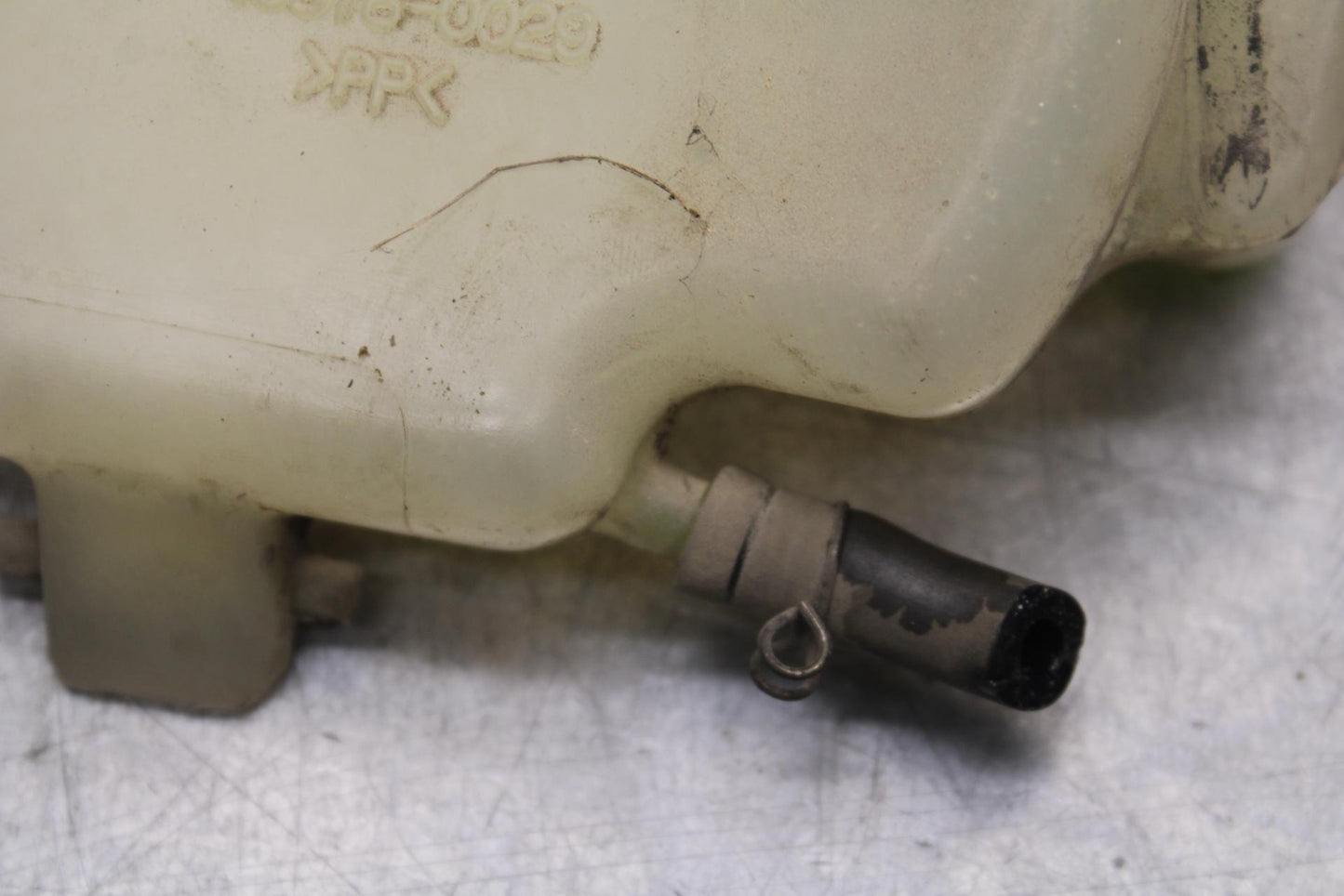 2006 Kawasaki Vulcan 900 VN900B Classic COOLANT WATER TANK RESERVOIR  BB585