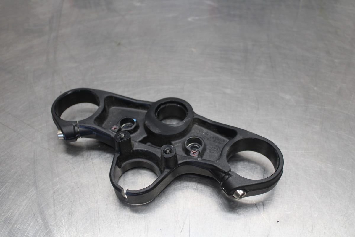 24 APRILIA TUONO V4 1100 FACTORY ABS FORKS UPPER TRIPLE TREE CLAMP BB887