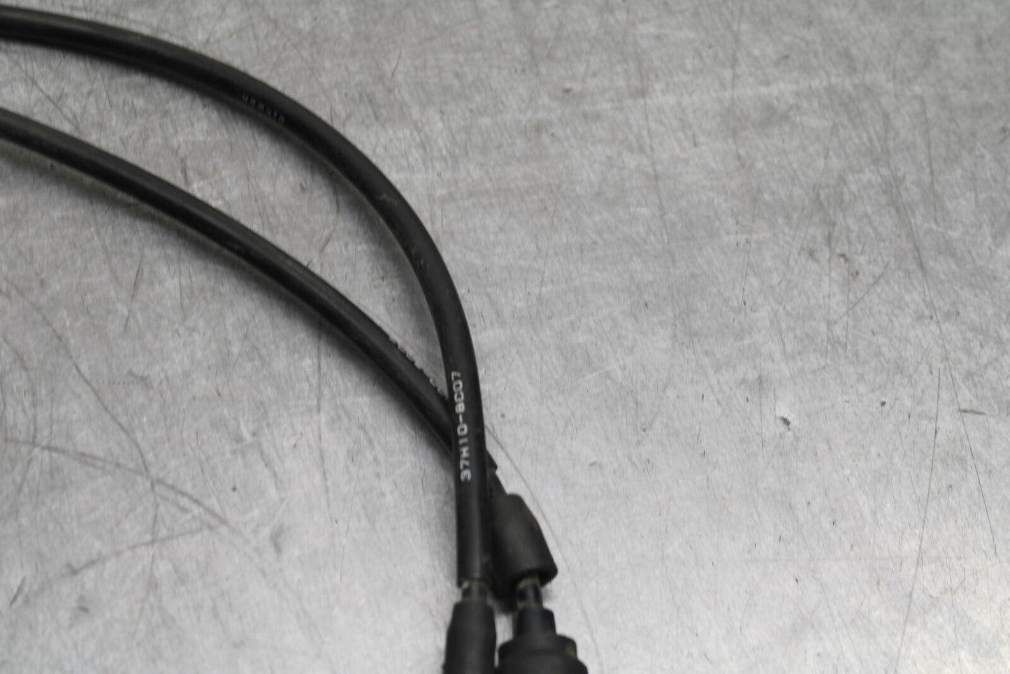 08-10 SUZUKI GSXR750 THROTTLE CABLES LINES BB113