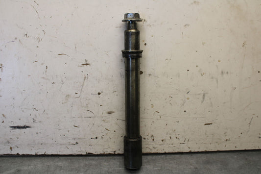 05-06 SUZUKI GSXR1000 FRONT WHEEL RIM AXLE PIVOT BOLT 54711-41G00 BB663