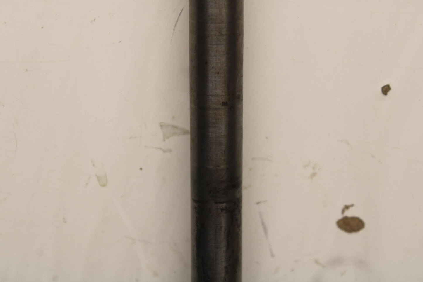 1983 Honda V45 Magna VF750C REAR AXLE BACK WHEEL RIM PIVOT BOLT AXEL BB91