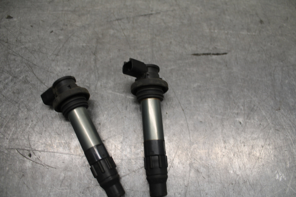 24 KAWASAKI NINJA 500 ABS IGNITION COILS COIL SPARK PLUG CAPS BB744