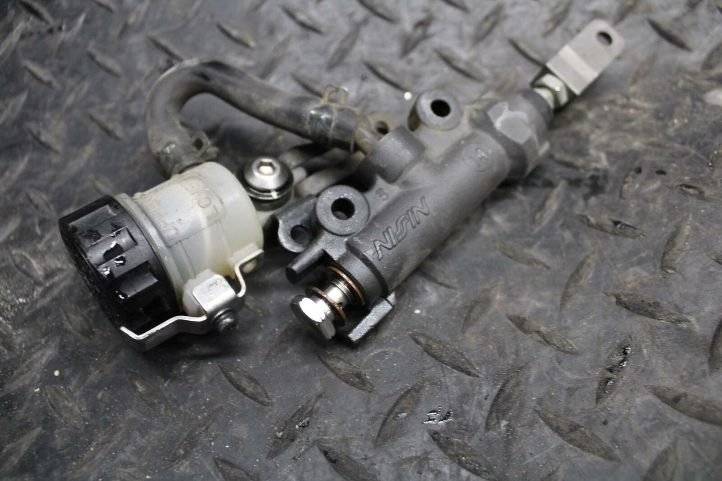 10-11 HONDA CBR1000RR REAR BACK BRAKE MASTER CYLINDER W RESERVOIR BB228