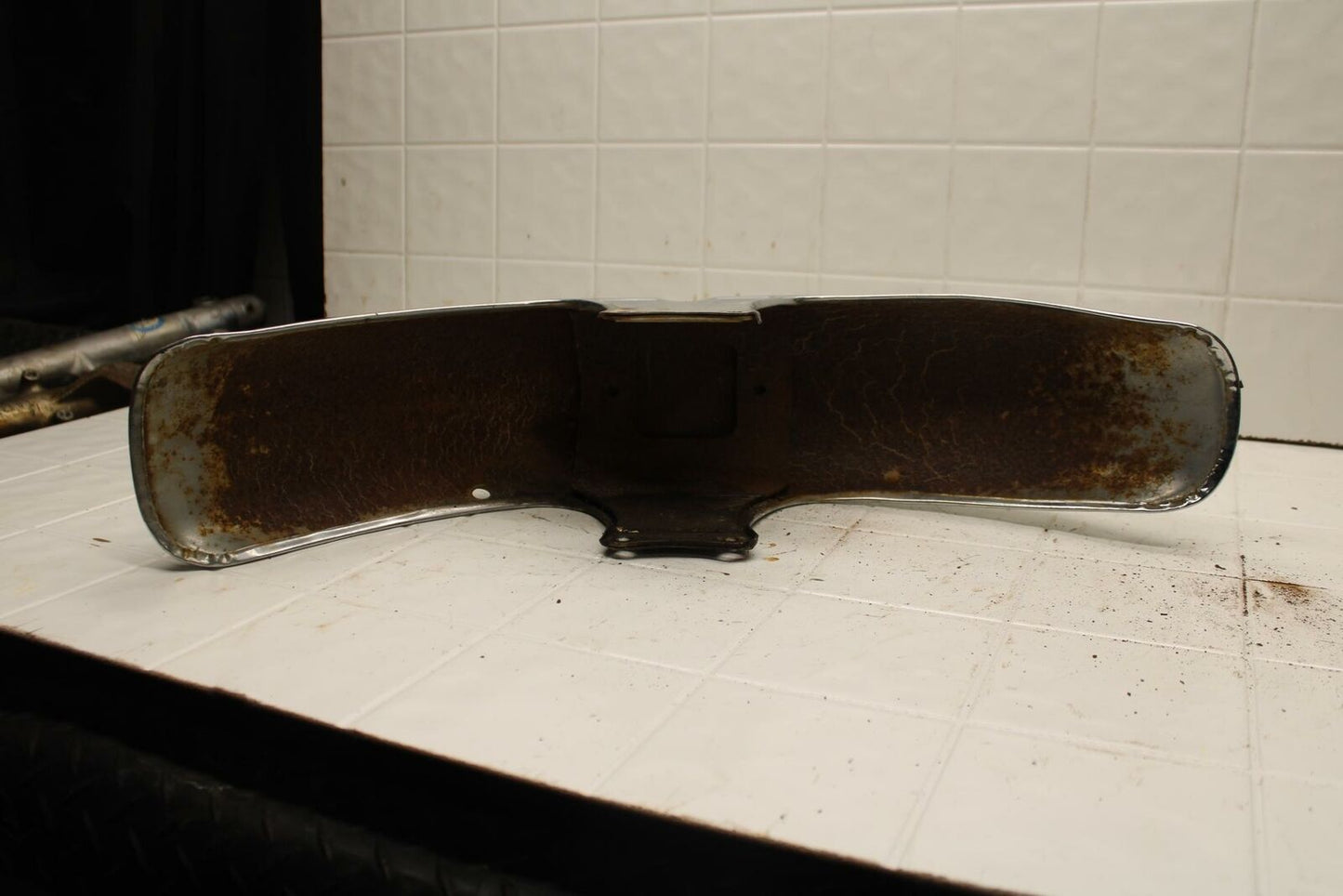 80-83 YAMAHA MAXIM 650 XJ650 FRONT WHEEL FENDER BB403