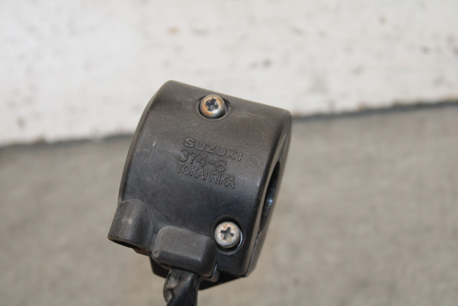 85-86 SUZUKI MADURA 1200 LEFT CLIP ON HANDLE HORN SIGNALS SWITCH SWITCHES  BB691