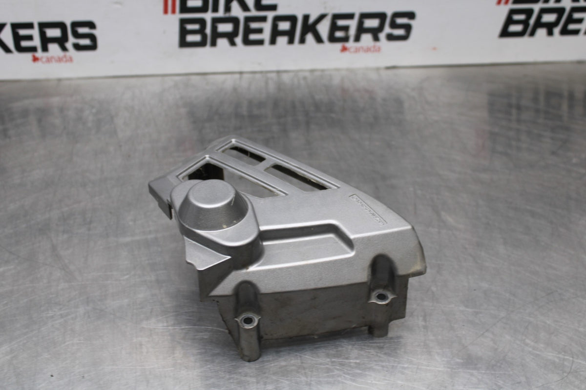 06 SUZUKI SV650S ENGINE SPROCKET COVER BB783