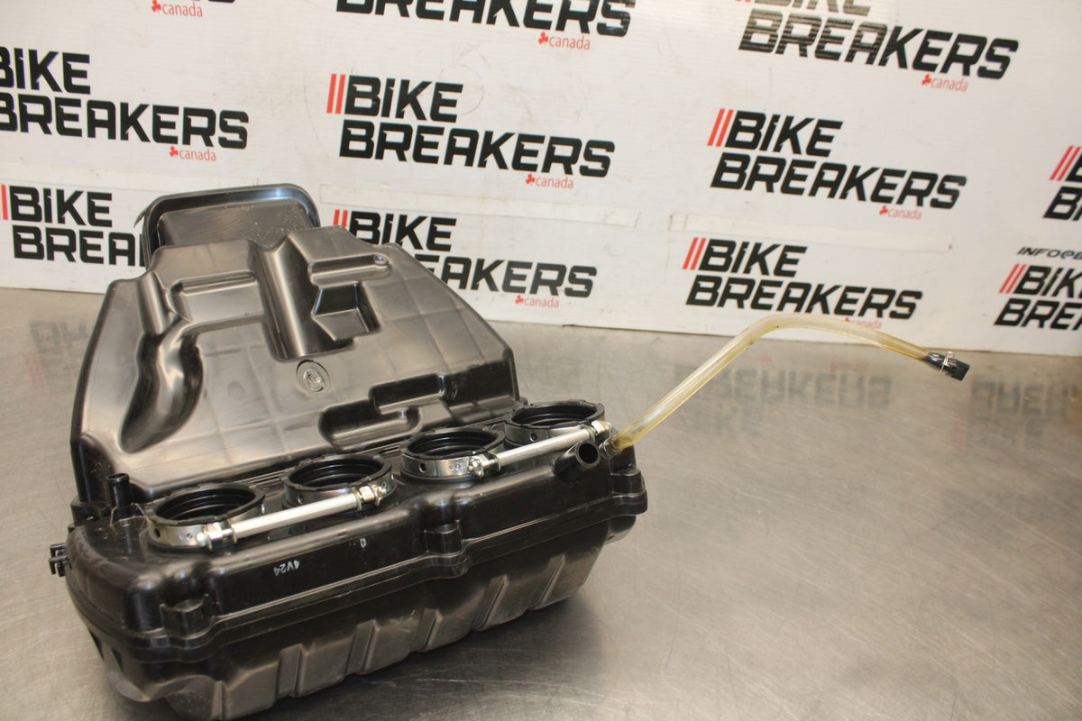 24-25 KAWASAKI NINJA ZX6R AIRBOX AIR INTAKE FILTER BOX BB939