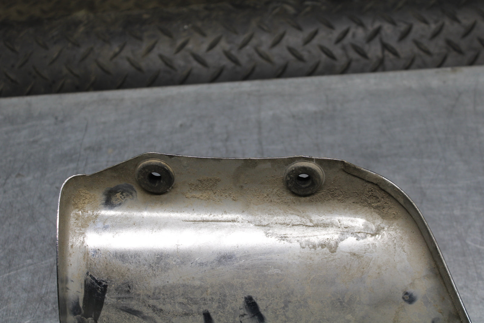00 SUZUKI INTRUDER 1500 VL1500 ENGINE COVER BB761