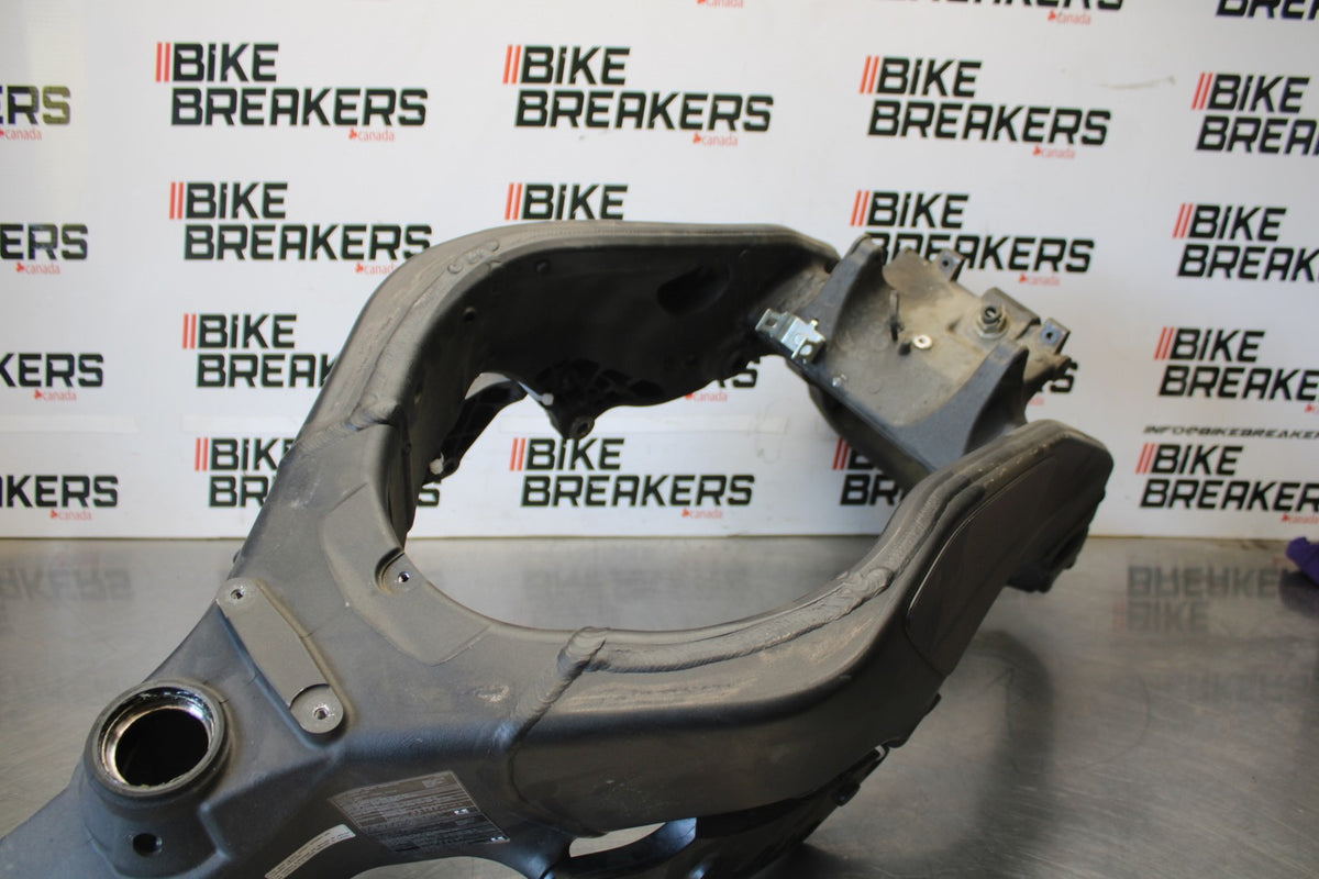 08 KAWASAKI NINJA ZX10R FRAME CHASSIS BB902