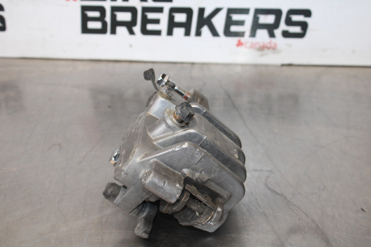 95 HONDA SHADOW 1100 LEFT FRONT BRAKE CALIPER BB885