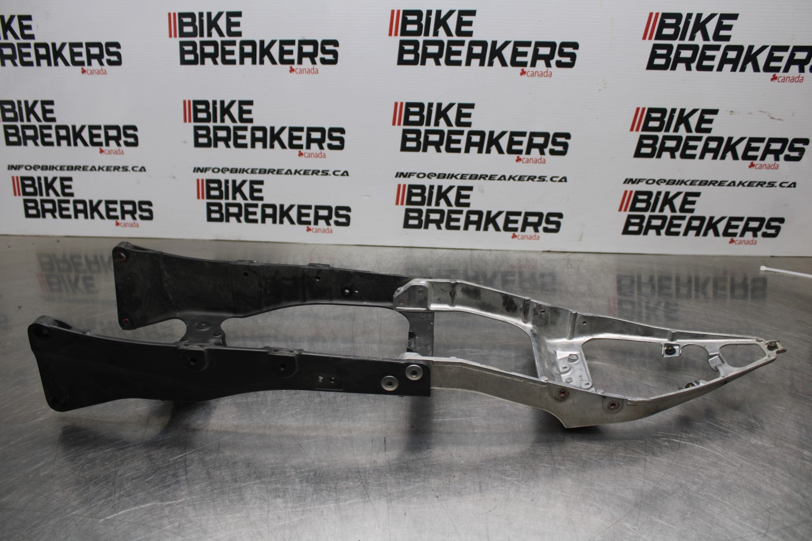 08 KAWASAKI NINJA ZX10R REAR SUBFRAME BACK SUB FRAME BB201