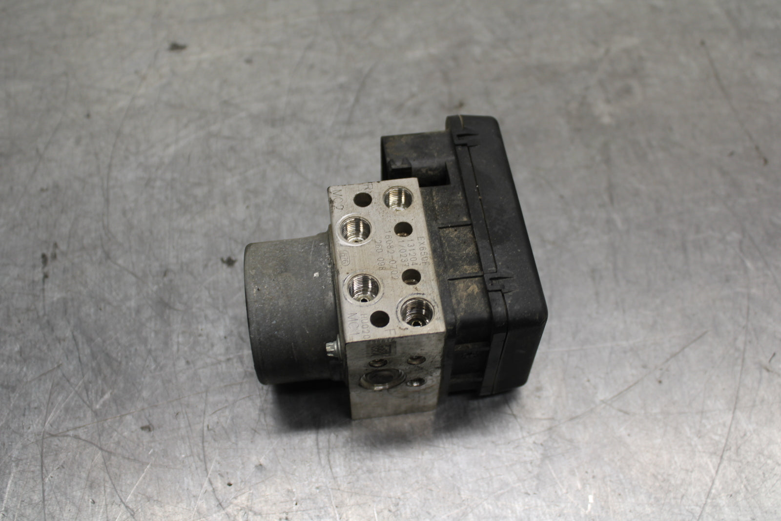 14-15 KAWASAKI NINJA 650 EX650F ABS ABS PUMP UNIT MODULE BB741