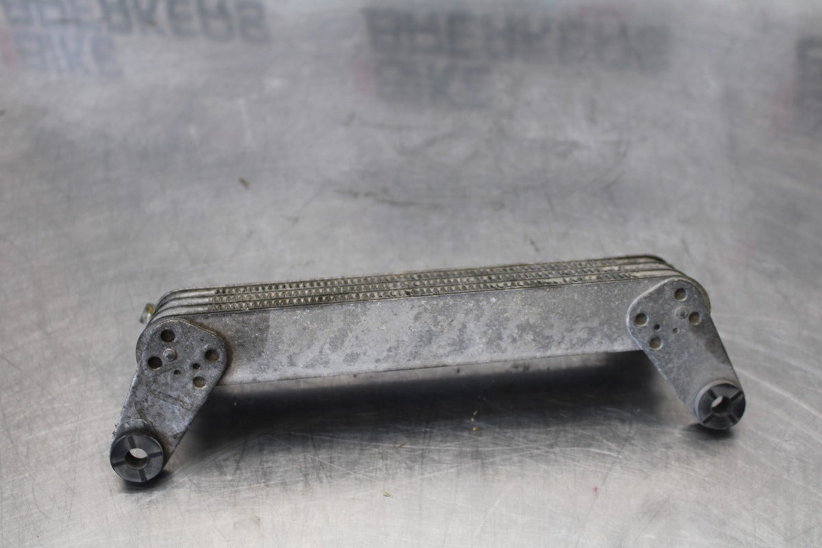 06-07 HONDA INTERCEPTOR 800 VFR800 ENGINE MOTOR OIL COOLER  BB917