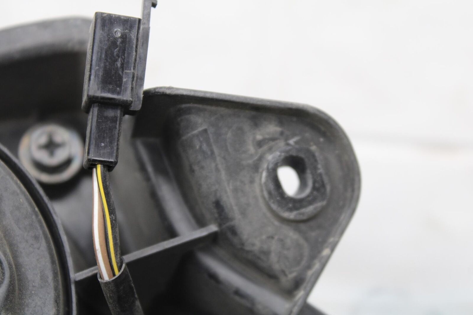 2011 Kawasaki Ninja ZX6R ZX600R FRONT HEADLIGHT LIGHT LAMP 23007-0101 BB587