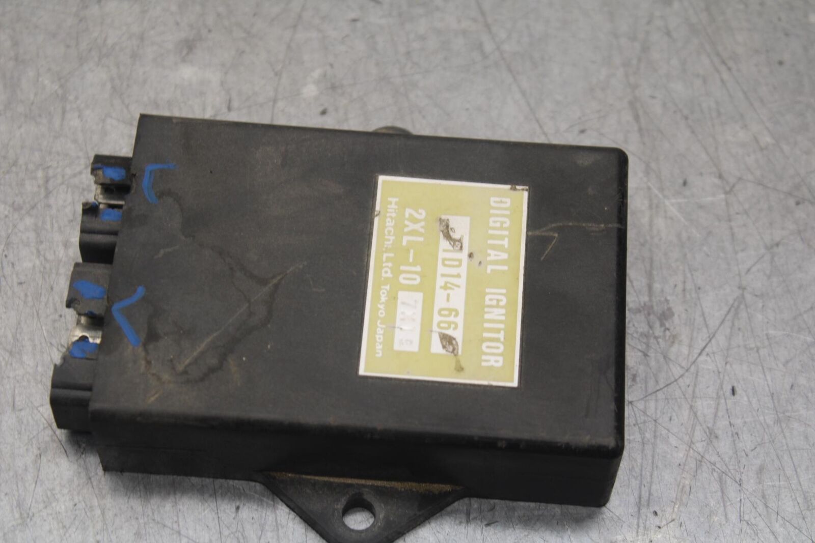 1988 Yamaha FZ600 ECU COMPUTER CONTROLLER UNIT BLACK BOX ECM CDI  BB601