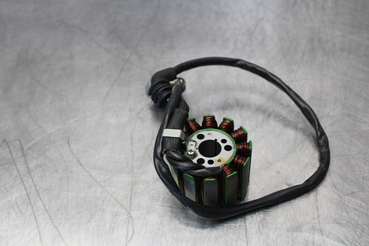 04-05 YAMAHA YZF R1 STATOR GENERATOR ALTERNATOR MAGNETO BB173