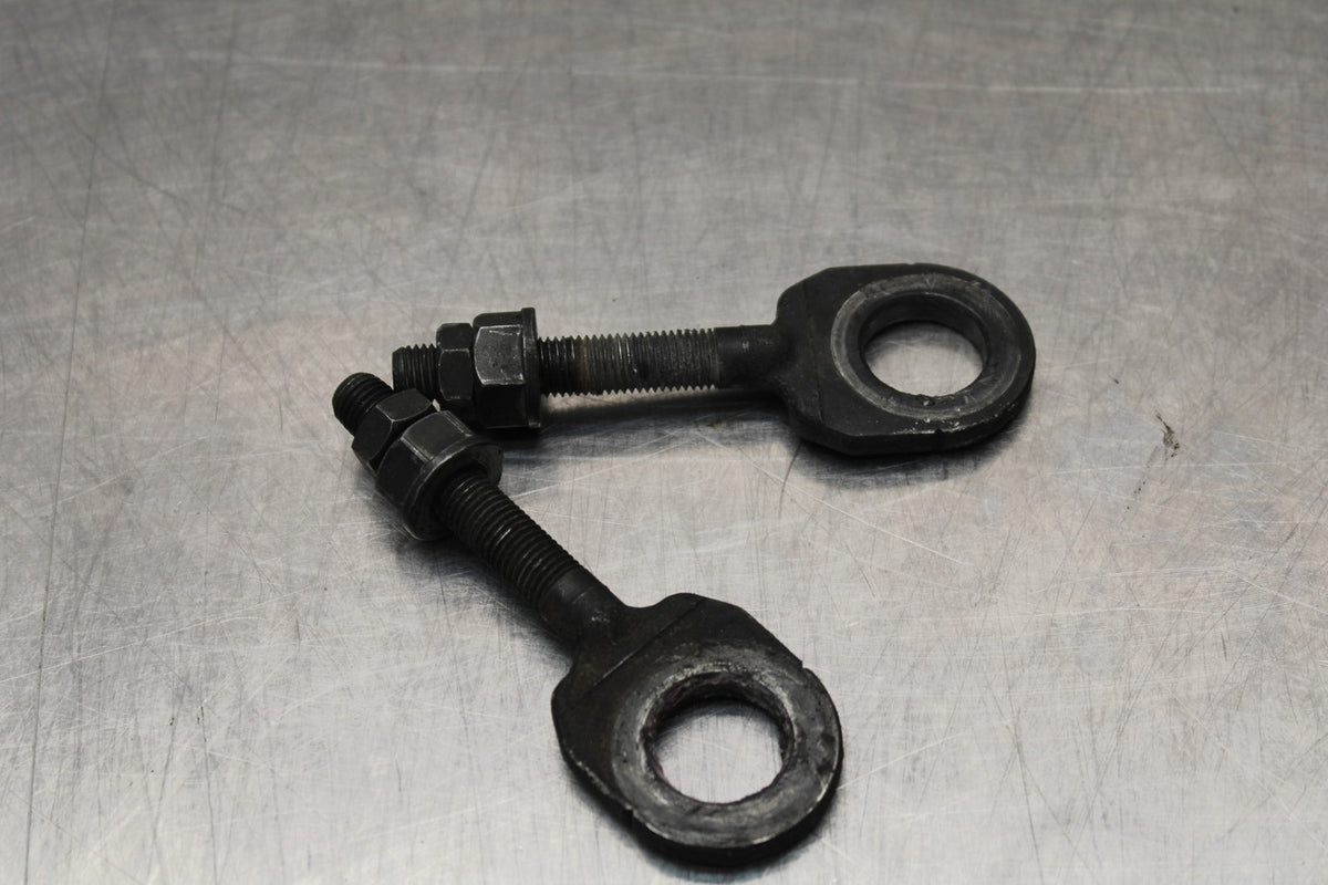 08 KAWASAKI VULCAN 900 SWINGARM CHAIN TENSIONER ADJUSTMENT BRACKETS  BB184