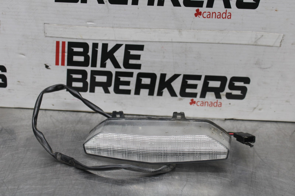 07-08 KAWASAKI NINJA ZX6R REAR TAIL TAILLIGHT BACK BRAKE LIGHT BB937