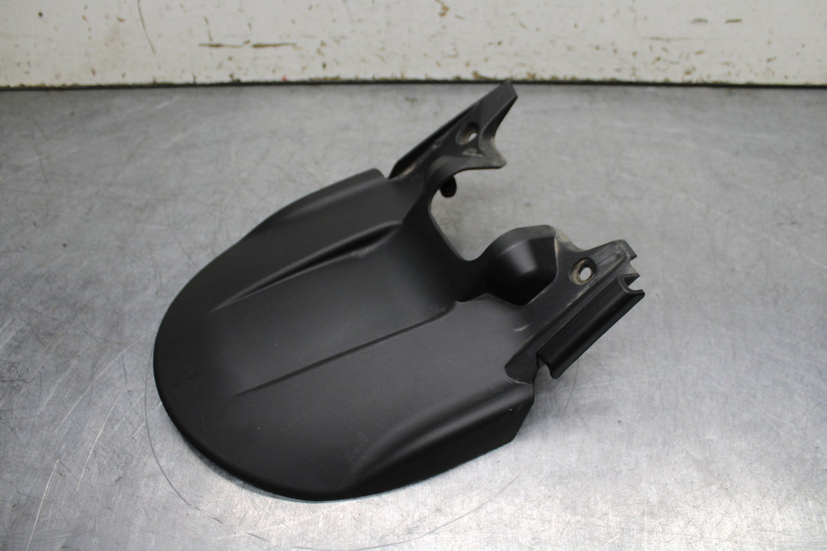 21-24 APRILIA TUONO 660 FACTORY REAR BACK WHEEL TIRE HUGGER FENDER BB733